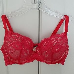 Victoria secret scalloped 🍉red bra sz 32C